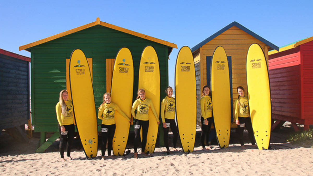 Gruppen-Surfkurs (inklusive Transport)