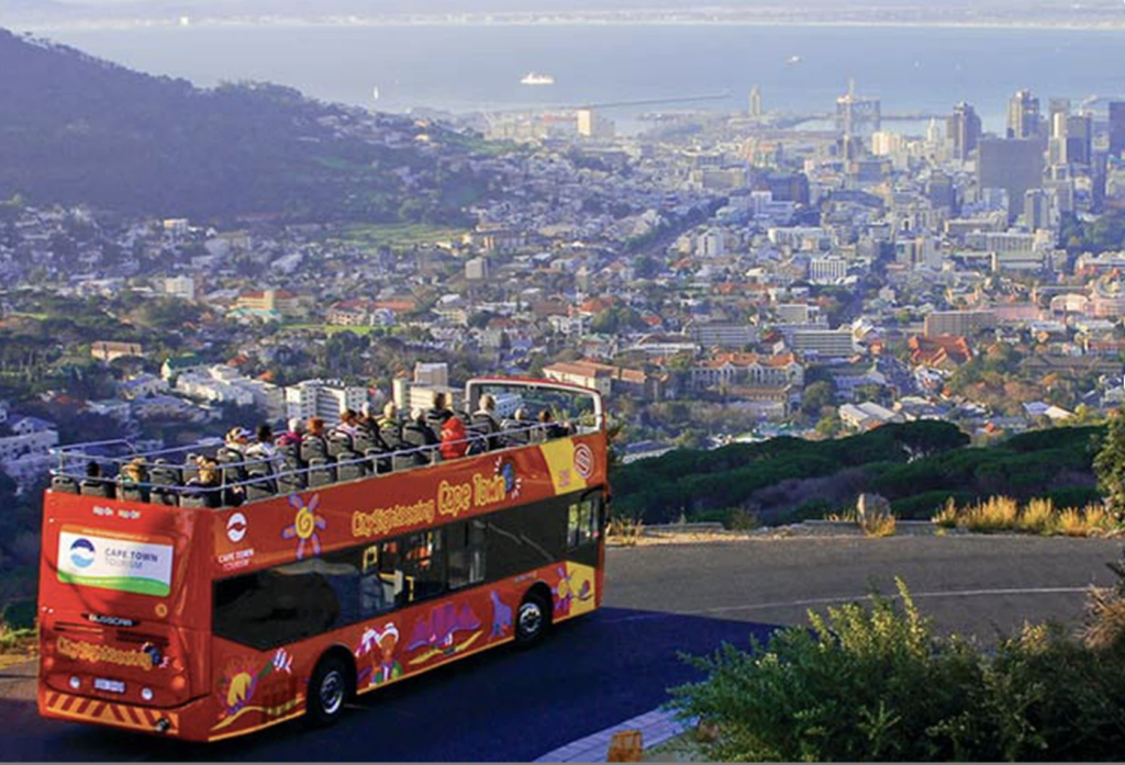 Top 10 kostenlose Aktivitäten mit dem roten City Sightseeing Bus Thumbnail